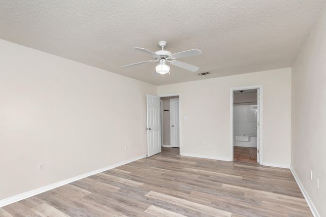 311 Seattle Slew Court, Crestview, FL 32539