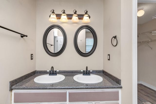 311 Seattle Slew Court, Crestview, FL 32539