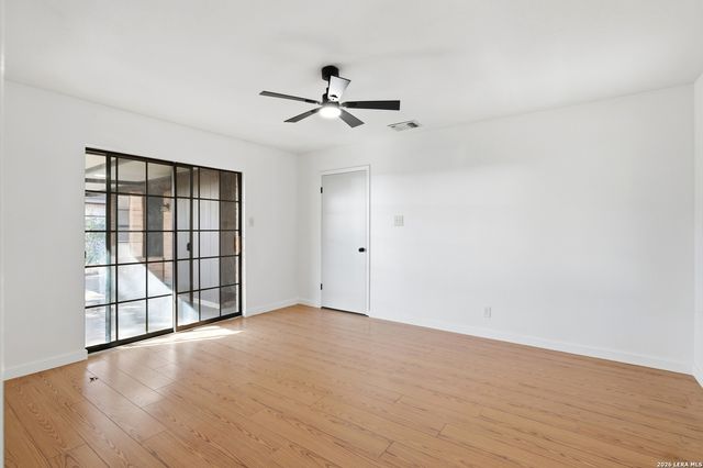 1300 Cyrus McCormick, Schertz, TX 78154