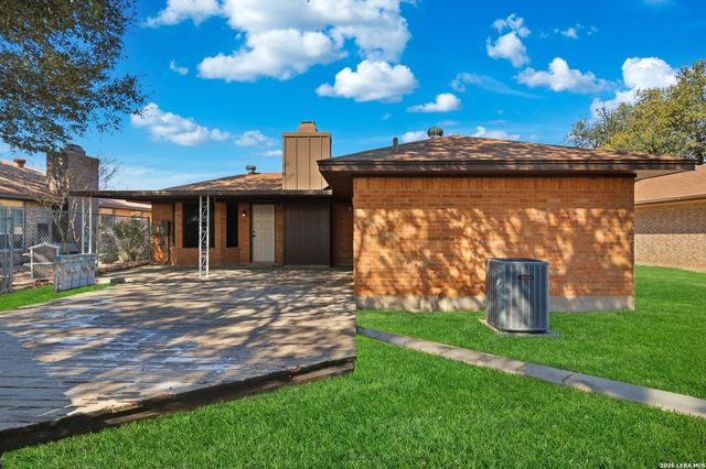 1300 Cyrus McCormick, Schertz, TX 78154