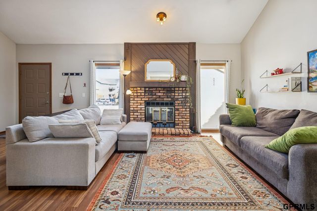 1712 N 121 Street, Omaha, NE 68154