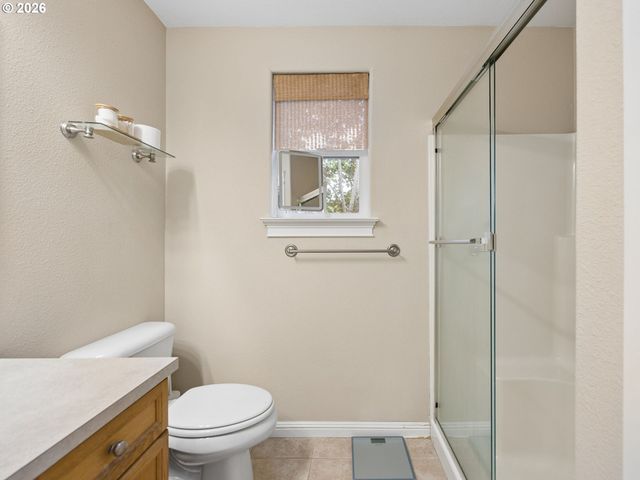9128 N HUDSON St, Portland, OR 97203