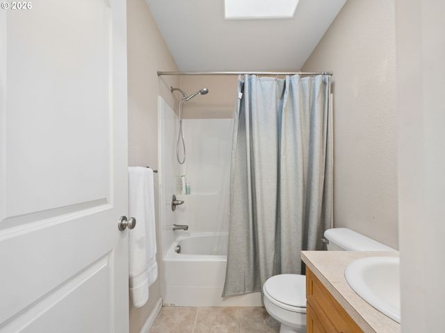 9128 N HUDSON St, Portland, OR 97203