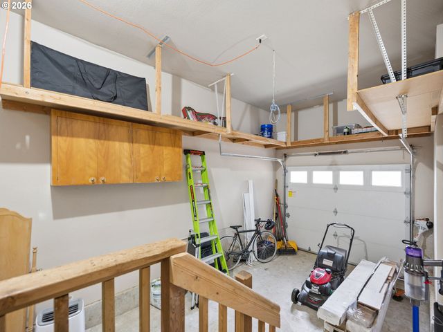 9128 N HUDSON St, Portland, OR 97203