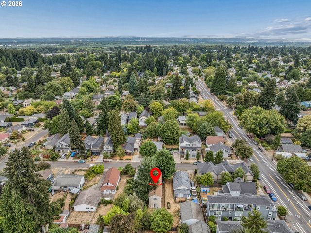 9128 N HUDSON St, Portland, OR 97203