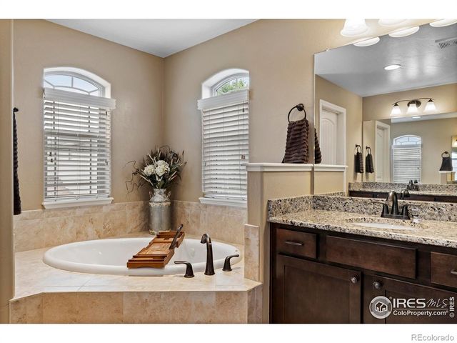 4135 Carroway Seed Drive, Johnstown, CO 80534