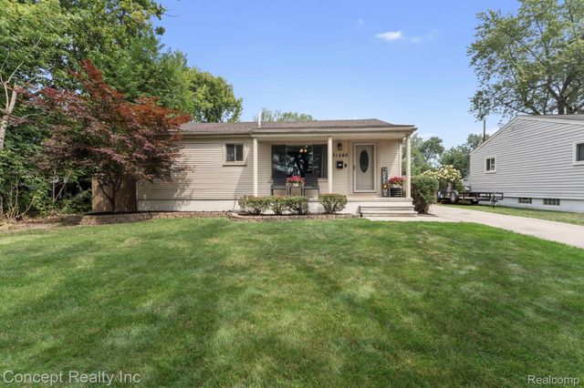 31540 Hennepin Street, Garden City, MI 48135