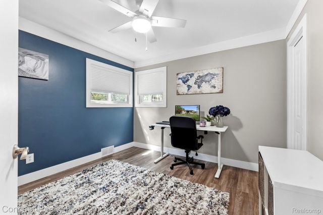 31540 Hennepin Street, Garden City, MI 48135