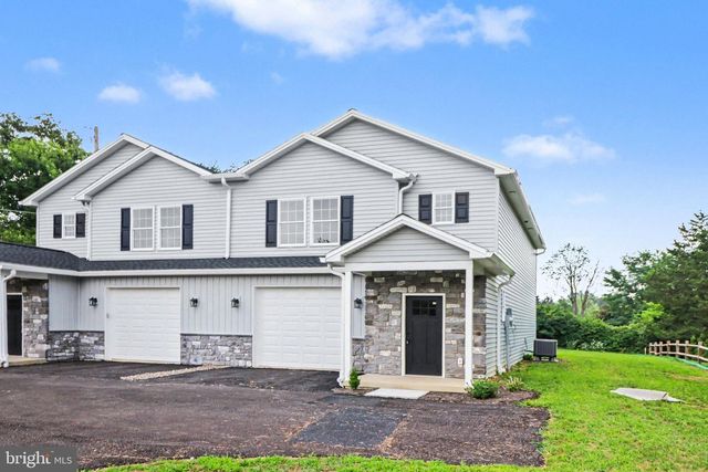 509 S BALTIMORE ST, Dillsburg, PA 17019