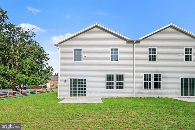 509 S BALTIMORE ST, Dillsburg, PA 17019