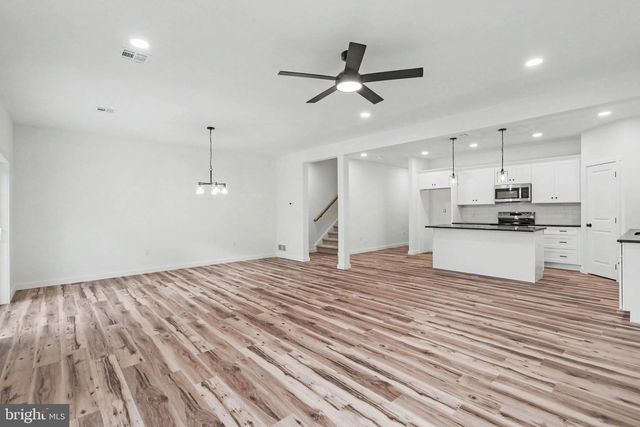 509 S BALTIMORE ST, Dillsburg, PA 17019