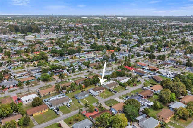 3811 NW 174th St, Miami Gardens, FL 33055