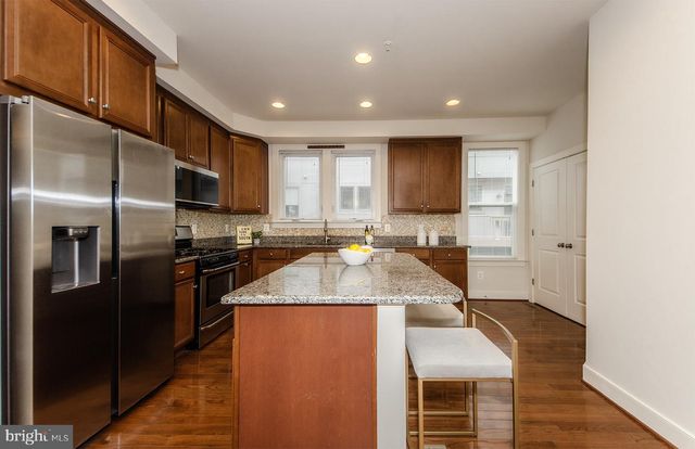 2953 STELLA BLUE LN, Fairfax, VA 22031