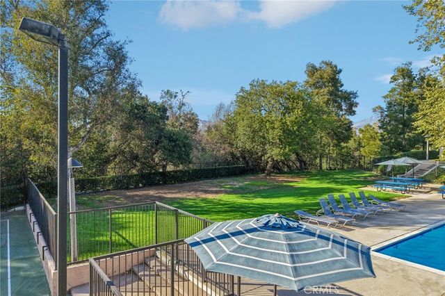 744 Smokewood Lane, San Dimas, CA 91773