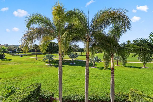 340 E Royal Palm Road, Boca Raton, FL 33432