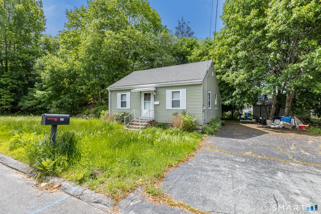 17 Elijah Street, Norwich, CT 06360