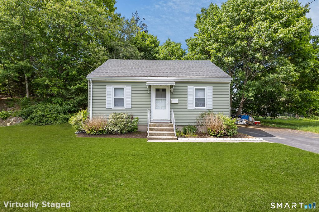 17 Elijah Street, Norwich, CT 06360