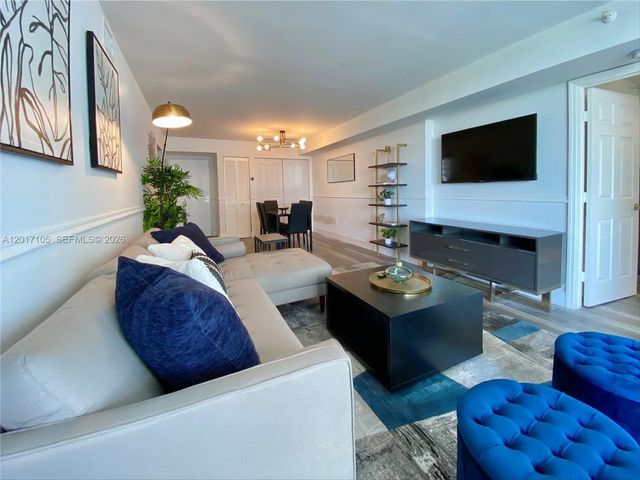 6820 Indian Creek Dr 9C, Miami Beach, FL 33141