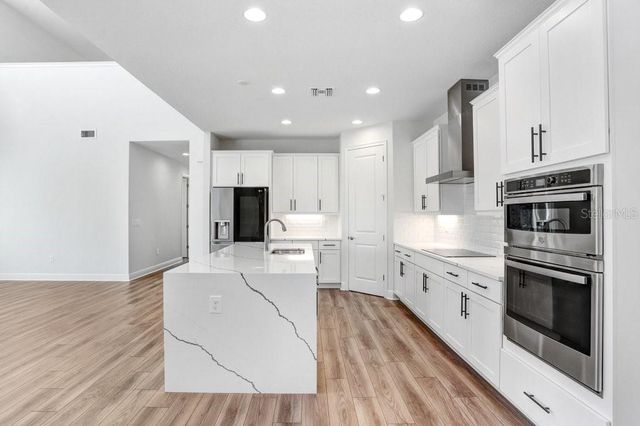 28793 SWEET PERSIMMON DRIVE, Wesley Chapel, FL 33543