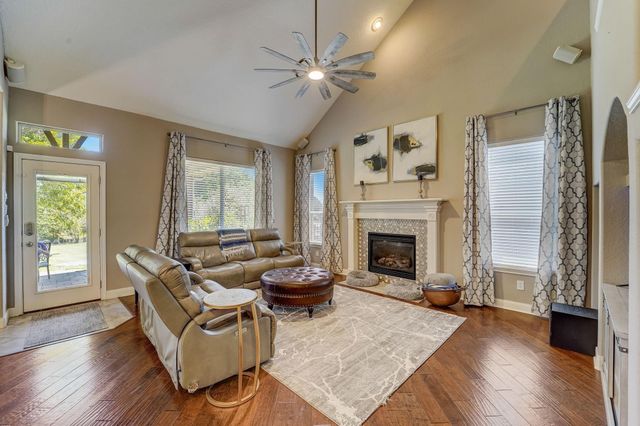 4330 Whickham Drive, Fulshear, TX 77441