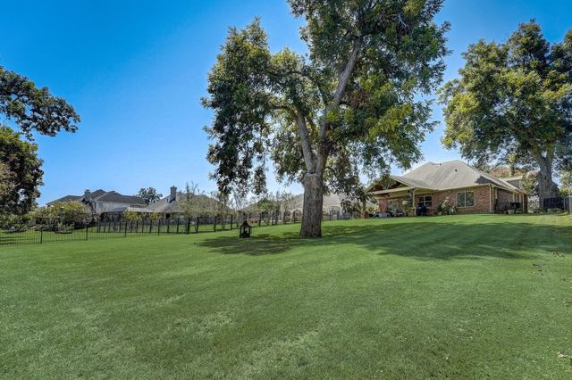 4330 Whickham Drive, Fulshear, TX 77441