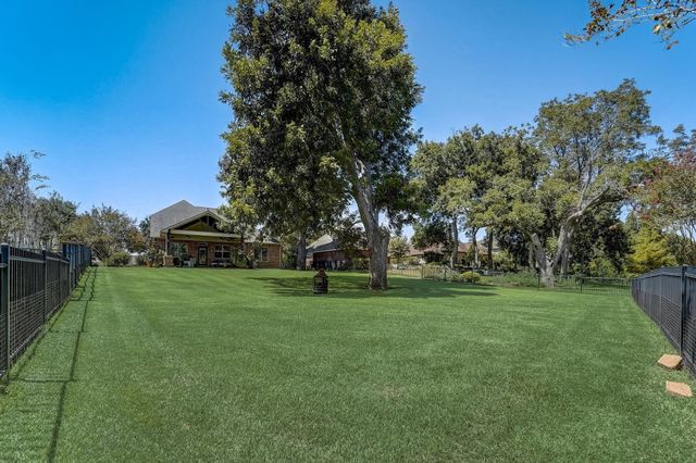 4330 Whickham Drive, Fulshear, TX 77441