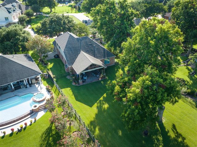 4330 Whickham Drive, Fulshear, TX 77441