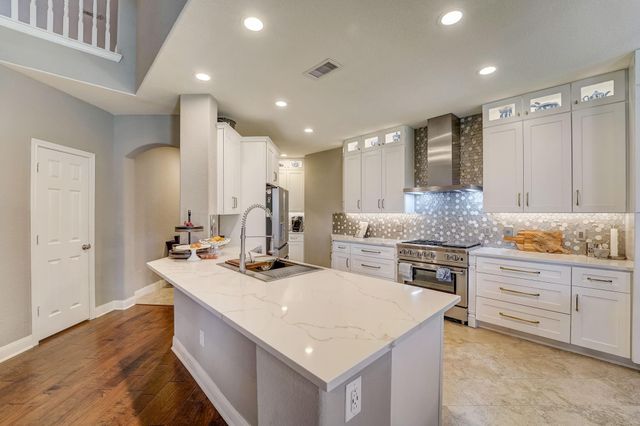 4330 Whickham Drive, Fulshear, TX 77441