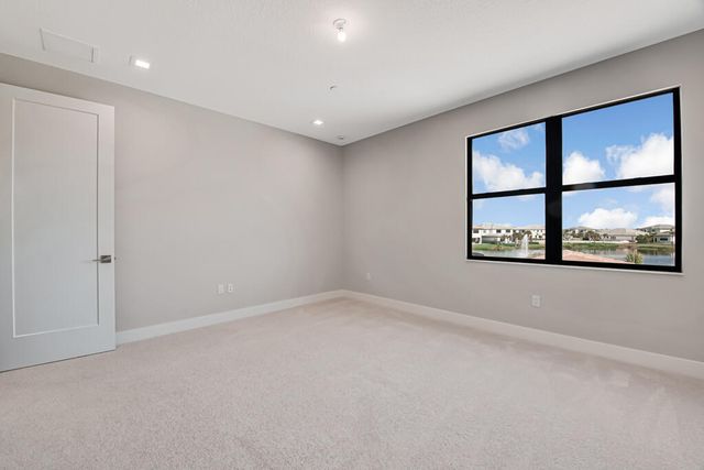 10028 Cloud View, Palm Beach Gardens, FL 33412