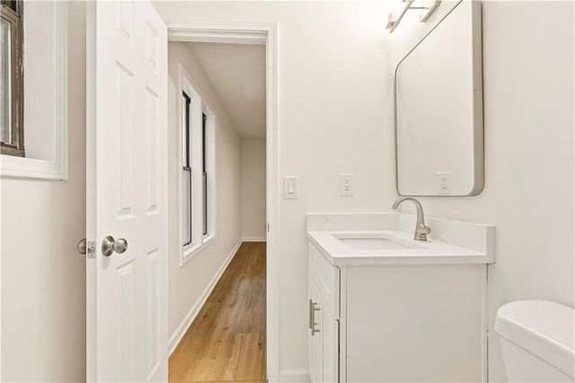 134 Apple Valley Drive, Woodstock, GA 30188