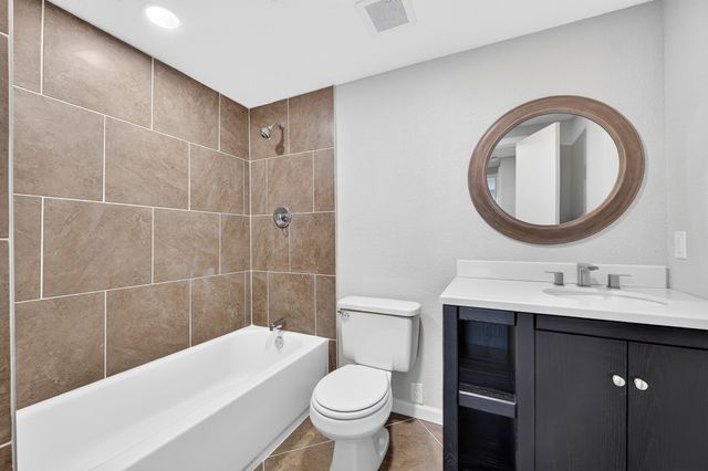 1002 Hickory Street, Irving, TX 75060