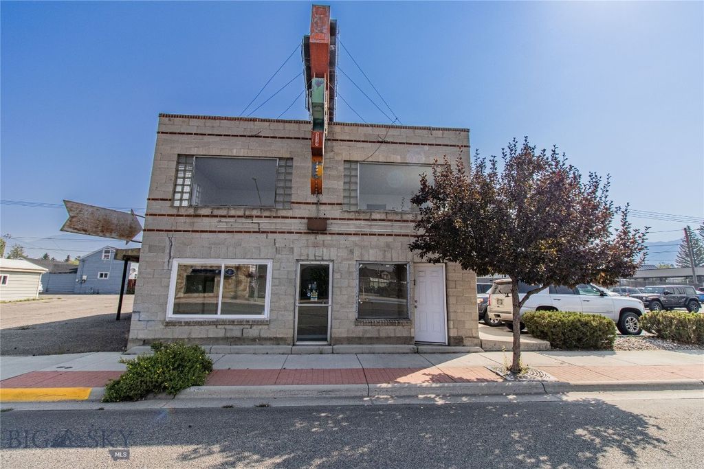 1850 Harrison Avenue, Butte, MT 59701 photo 2