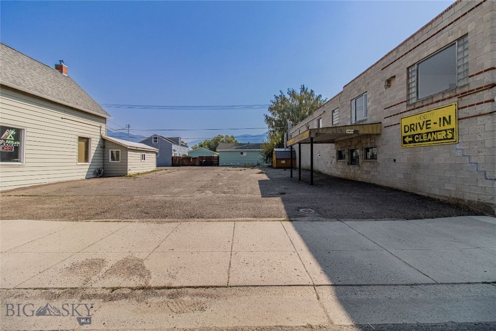1850 Harrison Avenue, Butte, MT 59701 photo 3