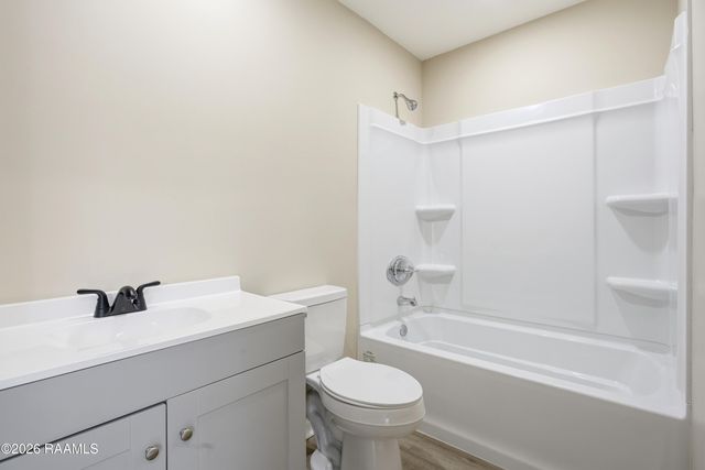 380 Caleb Street, Breaux Bridge, LA 70517