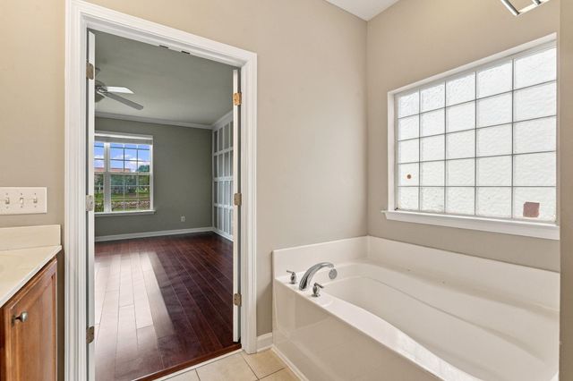 497 Vermillion Dr., Little River, SC 29566