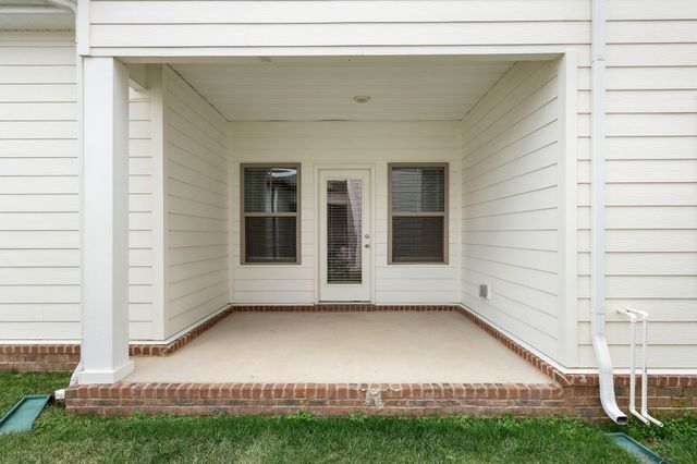 2159 Hospitality Ln, Murfreesboro, TN 37128