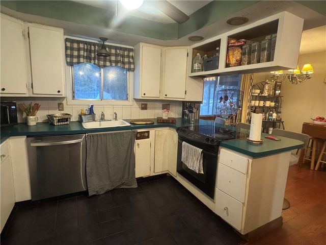 12 Cayuga Street, Sidney, NY 13838