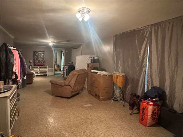 12 Cayuga Street, Sidney, NY 13838