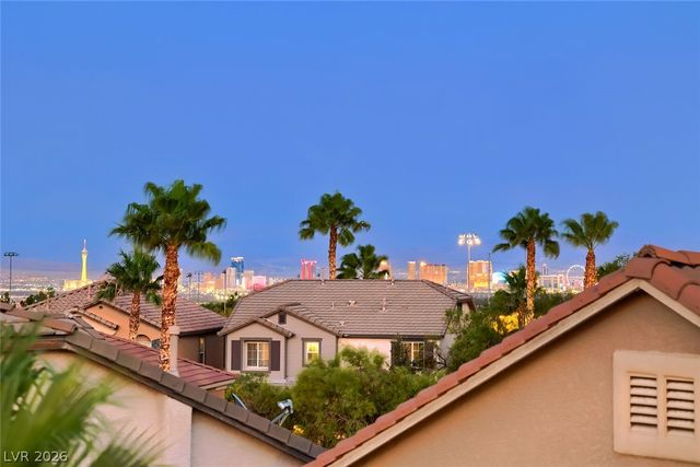 552 Playa Linda Place, Las Vegas, NV 89138
