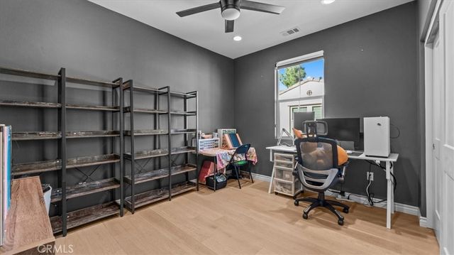 102 Fayette Court, Claremont, CA 91711