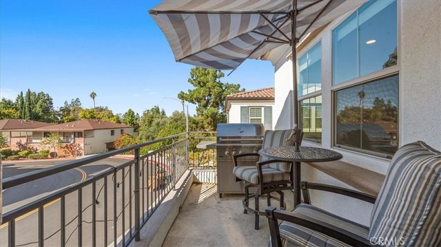 102 Fayette Court, Claremont, CA 91711