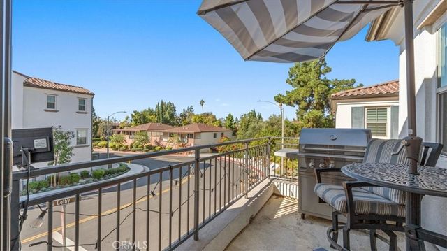 102 Fayette Court, Claremont, CA 91711