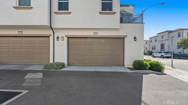 102 Fayette Court, Claremont, CA 91711