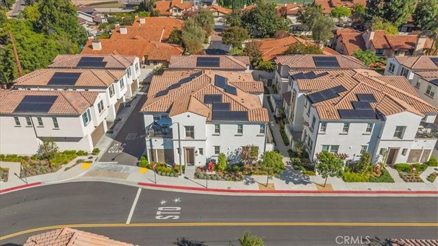 102 Fayette Court, Claremont, CA 91711