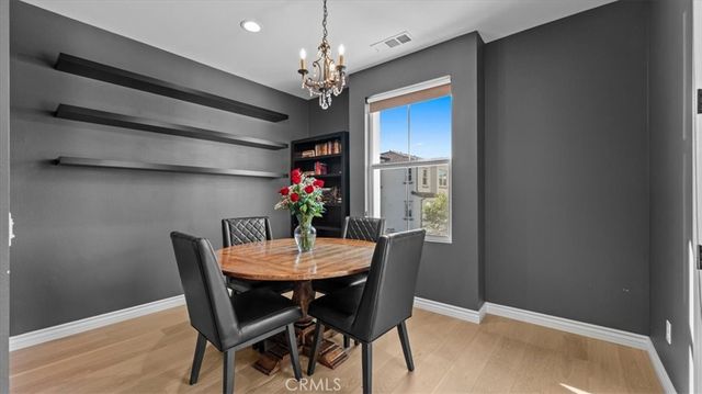 102 Fayette Court, Claremont, CA 91711