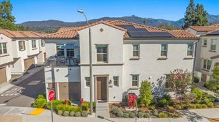 102 Fayette Court, Claremont, CA 91711