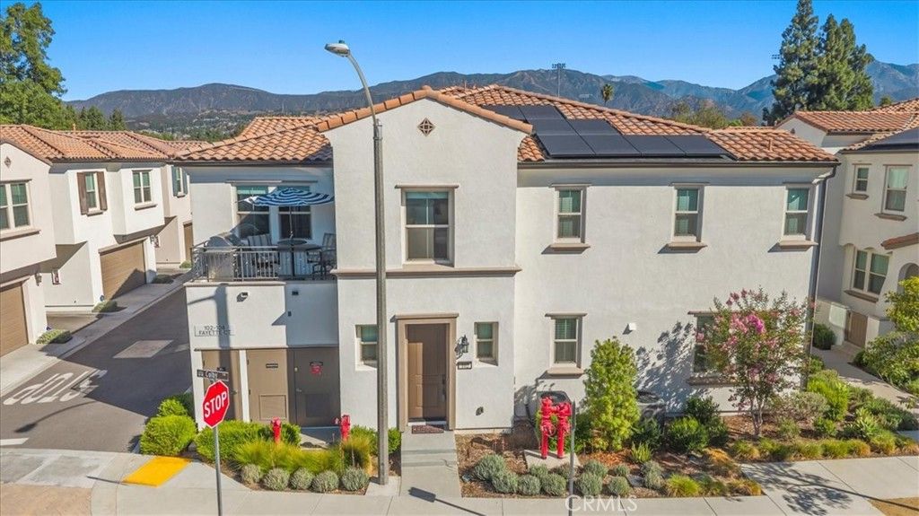 102 Fayette Court, Claremont, CA 91711