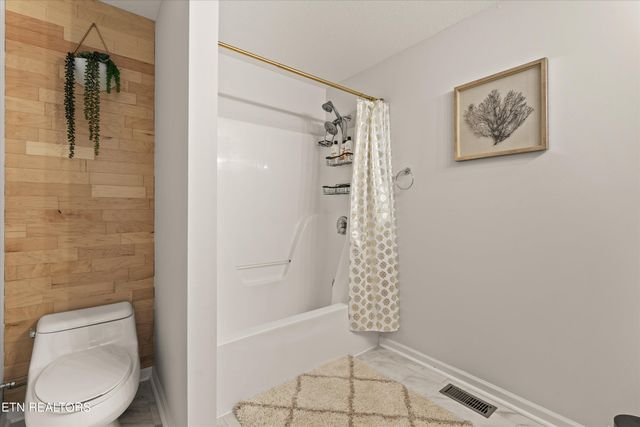 514 Lynnwood Drive, Athens, TN 37303