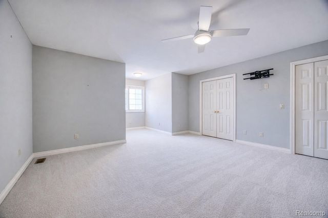 6608 Enclave Drive, Independence Charter Township, MI 48348