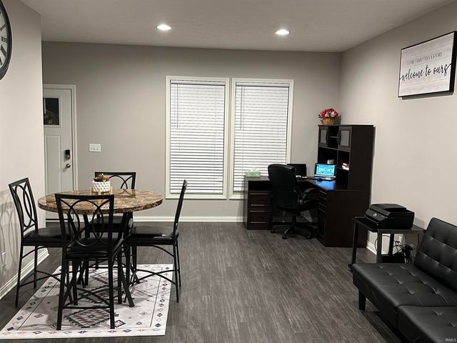 846 Cameo Court, Evansville, IN 47711